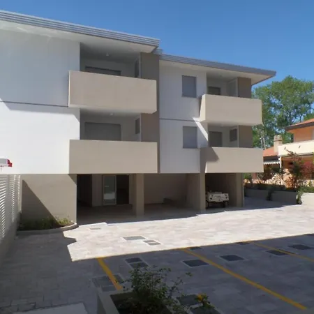 Well-equipped Two-room Flat In A New * Bibione