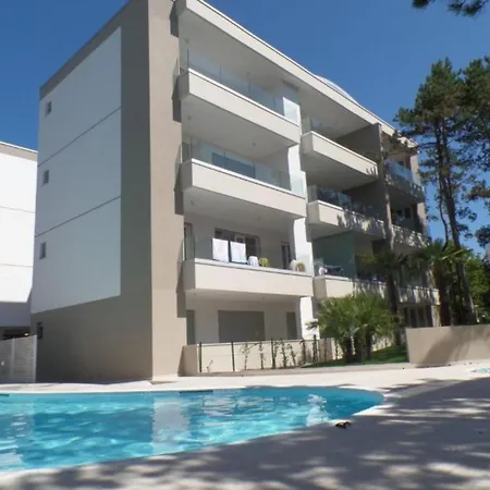 Well-equipped Two-room Flat In A New Apartment Bibione
